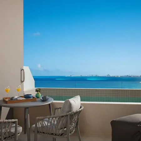 Hyatt Vivid Cancun (Adults Only)-2